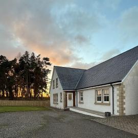 Gellyburn Cottage a Modern Farm Cottage with Countryside Views
