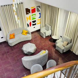 Luxury 2 Bedroom Apartment Modern Living