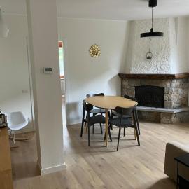 Designer apartment in Lanzada, Valmalenco, hotel i Lanzada
