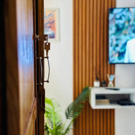 Abidjan में, होटल Studio moderne totalement équipé, Abidjan COCODY ANGRE