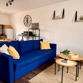 Peaceful apartment with garden