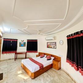 Stay Guru Resort Farm Villa, khách sạn ở Bhuj