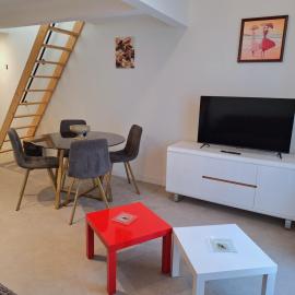 Jeny 3 - Duplex 4 pers - Wifi - 10mn Hypercentre - Lave linge - Calme