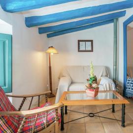 Cottage in Pacs near St Marti Sarroca Castle