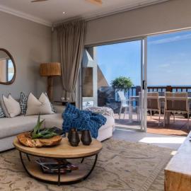 Waves & Whales, hotel in Brenton-on-Sea