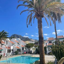 La Playa, hótel í Adeje