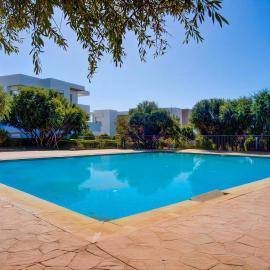 Appartement à Immi Ouaddar - Piscine, Vue Mer & Montagnes, 5 min Plage, hotel in Imi Ouaddar