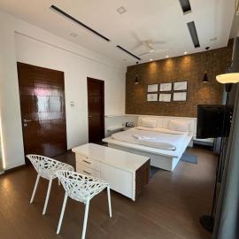 Sunleaf Palace