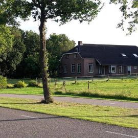 Liroja's Vakantiehuis, hotell i Vlagtwedde
