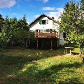 Chalet au coeur des Cévennes, hotel u gradu Camprieu