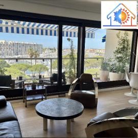 T3 vue port 200m de la plage 2 chambres avec garage