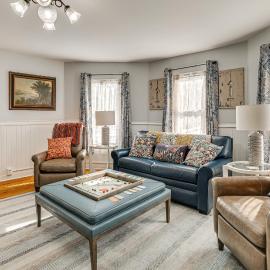 Easy Beach Access! New London Apt w/ Kitchenette, hotel in New London