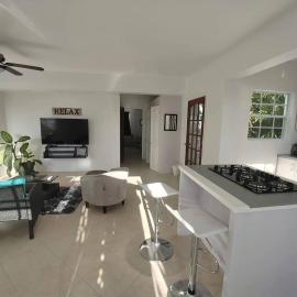 Penthouse Suite - Chez Mango Villa, hotel di Olveston
