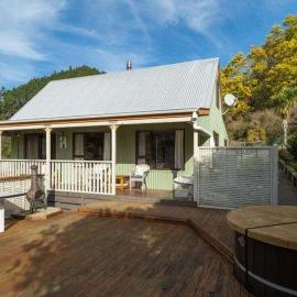 Picton Holiday Home