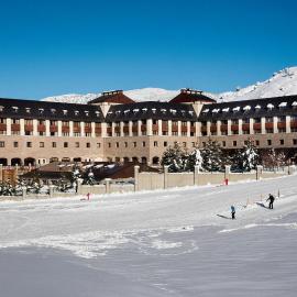 Barida Hotels Davraz, хотел в Cobanisa