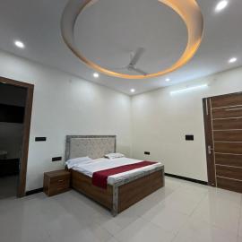 The Royal Resort, hotel a Sahāranpur