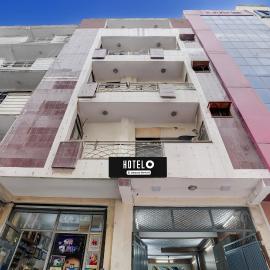Hotel O Dwarka Mor Metro Station، فندق في نيودلهي