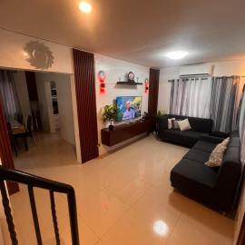 2-Storey with 4BR Villa in a High-End Subdivision
