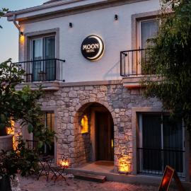 Moon Alaçatı adults only
