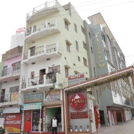 Hotel Pritika Inn, hôtel à Samastīpur