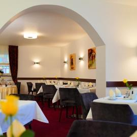 Haus Sparkuhl Hotel Garni, хотел в Хановер