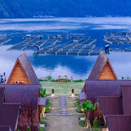 The Dewi Tasik Kintamani Cabin and Villa, hotel Kubupenlokanban