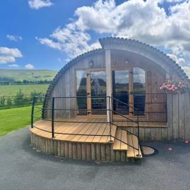 2 Bed in Rhayader oc-90280, hotel a Saint Harmon