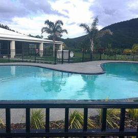 Putt it at Pauanui - Pauanui Holiday Home, hotel i Pauanui