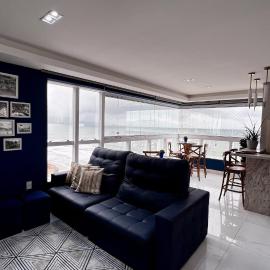 Luxury apartment with 4 suites and ocean views