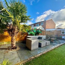 Sheldon में, होटल Stylish Solihull Home Near NEC JLR & Airport Free Parking & Garden