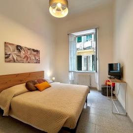 Remolari, Two-room apartment in the historic center