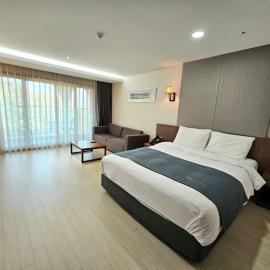 Hotel Thesoom Forest, hotel din Yongin