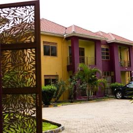 Green Hill Stay, hotel in Fort Portal