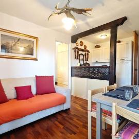Hostdomus - La Tana della Volpe, hotel in Sauze d'Oulx