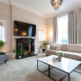 Somerley Halifax - Luxury 6 Bedroom Stay, hotell i Exley