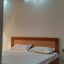 Radhika Hotel, хотел в Ришикеш
