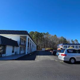 Stoney Brook Estates में, होटल Sunrise Inn By OYO Newport News US-60