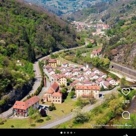 POSADA de BUSTIELLO,poblado minero de interés cultural, hotel em Mieres