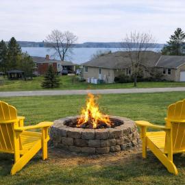 ThePanoramicPlayHaus by BizLodge Lakeview, Games, Groups, Hotel in Deseronto