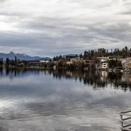 The Haus on Mirror Lake