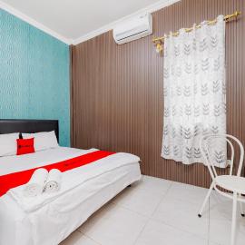 RedDoorz near Jalan Adi Sucipto Solo