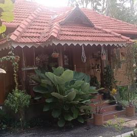Puthooram Veedu, hotel a Kannur
