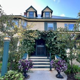 Oxford House Inn, hotel in Fryeburg