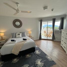 Northshore Palms Apartment with Studio