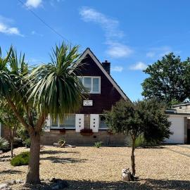 Little Bassett Bed & Breakfast, hotel in Totland
