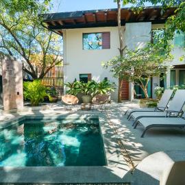 Welcome to Paradise - Luxurious Studio Oasis "Urania" with Pool and Lush Tropical Gardens