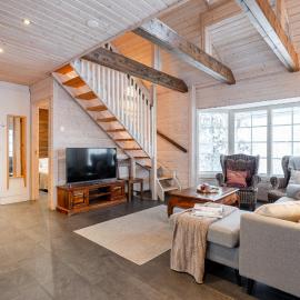 Cozy Cabin for 8 Guests - Villa Riihitonttu