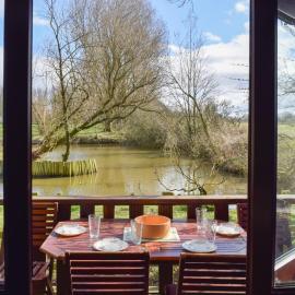 Woodpecker Lodge - Uk49149