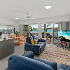 River's Edge - Luxe Pet-Friendly Stay Maroochydore, hotel u gradu Marohidor