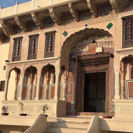 Haveli Kesar Vilas, hotel i Chāran ki Dhāni